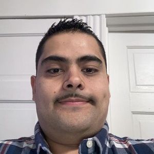 Meet your Posher, Emmanuel